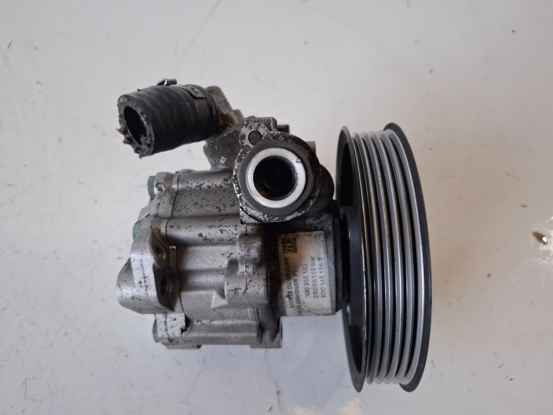 Recambio de bomba direccion para volkswagen passat variant (3b5) afn referencia OEM IAM 7690955102  