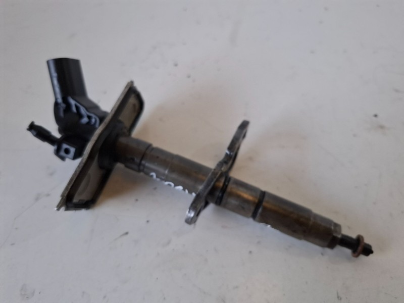 Recambio de inyector para audi a5 sportback (8t) ccwa referencia OEM IAM 0445115058  