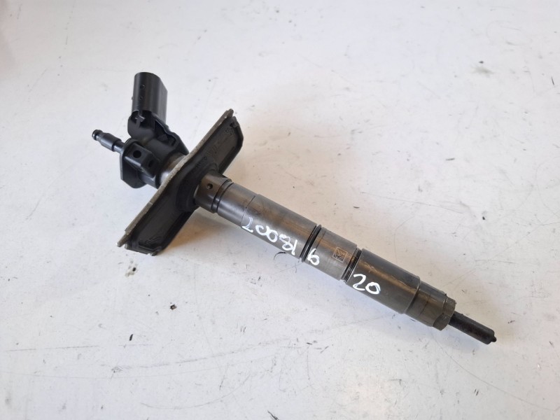 Recambio de inyector para audi a5 sportback (8t) ccwa referencia OEM IAM 0445115058  