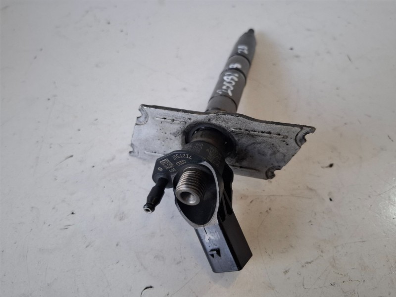 Recambio de inyector para audi a5 sportback (8t) ccwa referencia OEM IAM 0445115058  