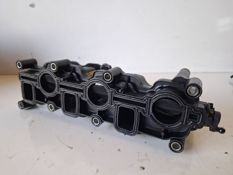 Recambio de colector admision para audi a5 sportback (8t) ccwa referencia OEM IAM Z059129711DC  