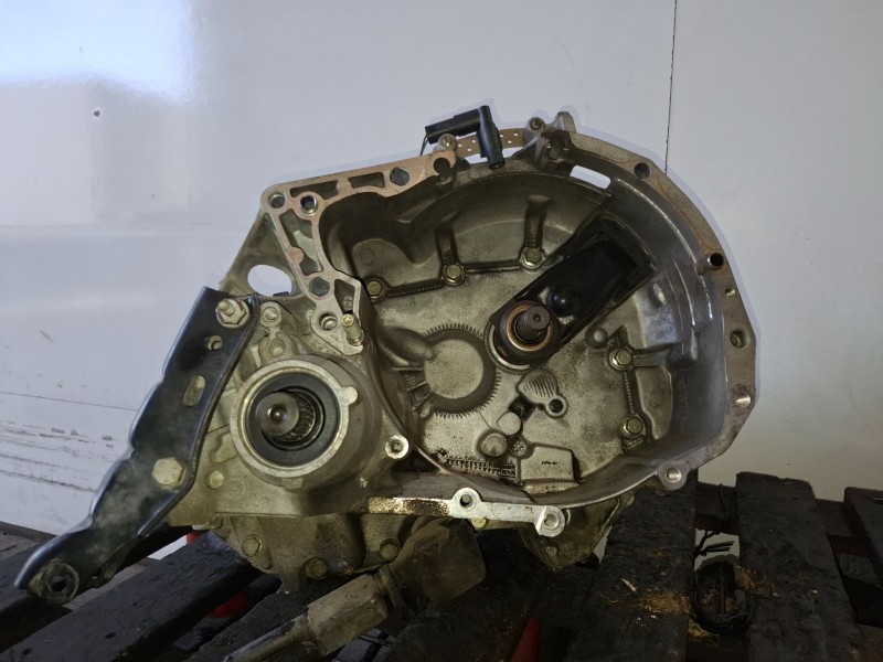 Recambio de caja cambios para renault megane i fase 2 coupe (da...) k4m700 referencia OEM IAM JB3928  