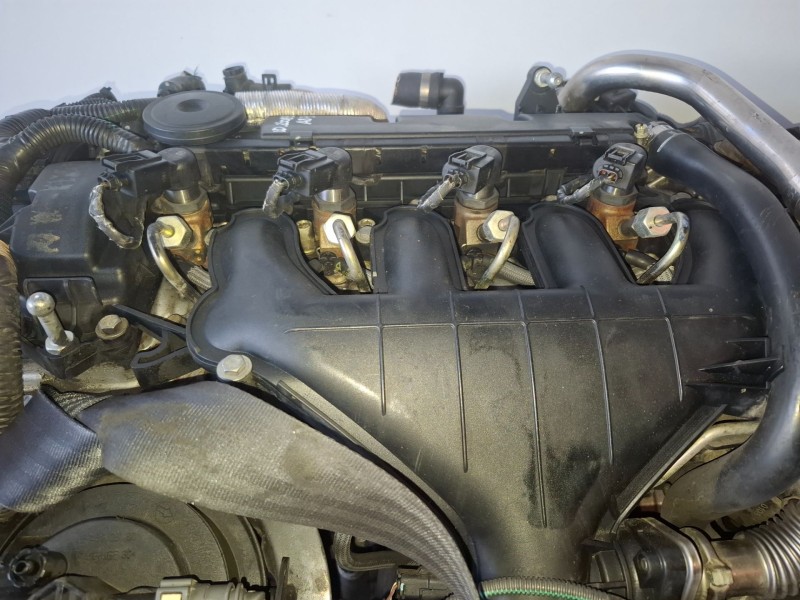 Recambio de motor completo para volvo s40 berlina d4204t referencia OEM IAM D4204T  