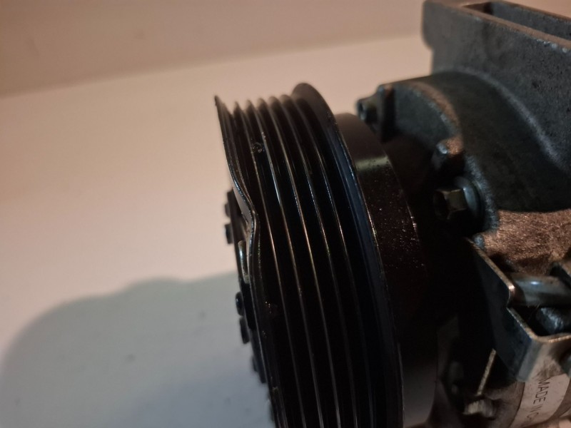 Recambio de compresor aire acondicionado para volvo s40 berlina d4204t referencia OEM IAM   