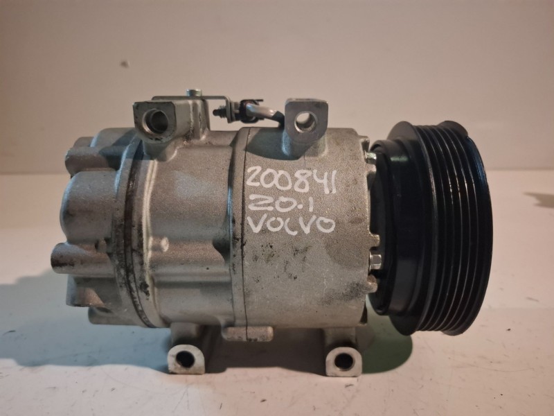 Recambio de compresor aire acondicionado para volvo s40 berlina d4204t referencia OEM IAM   