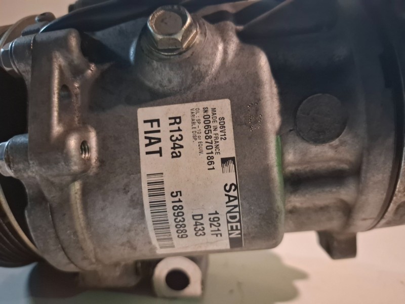 Recambio de compresor aire acondicionado para fiat ii doblò (263) cargo 330a1000 referencia OEM IAM 51893889  