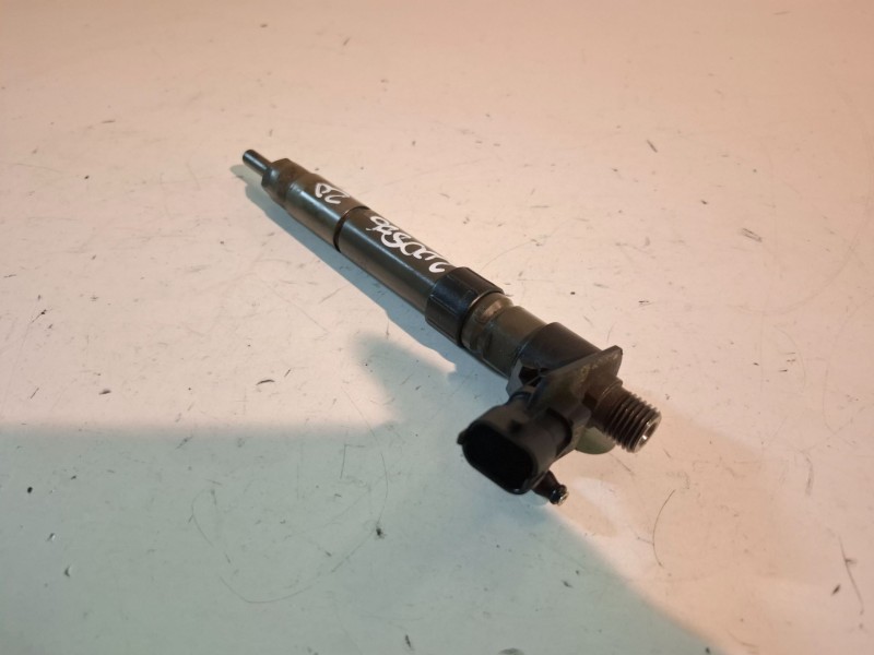Recambio de inyector para land rover freelander (lr2) 224dt referencia OEM IAM 0445116043  