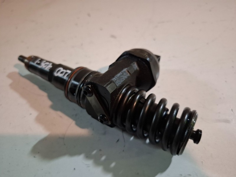 Recambio de inyector para audi a3 (8l) asz referencia OEM IAM 038130073AL  