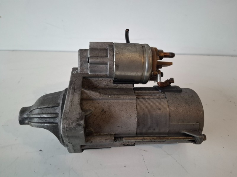 Recambio de motor arranque para bmw serie 5 berlina (e60) 204d4 referencia OEM IAM D7G4  