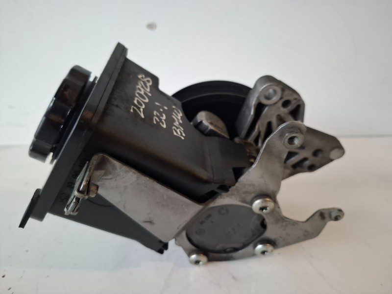 Recambio de bomba direccion para bmw serie 5 berlina (e60) 204d4 referencia OEM IAM   