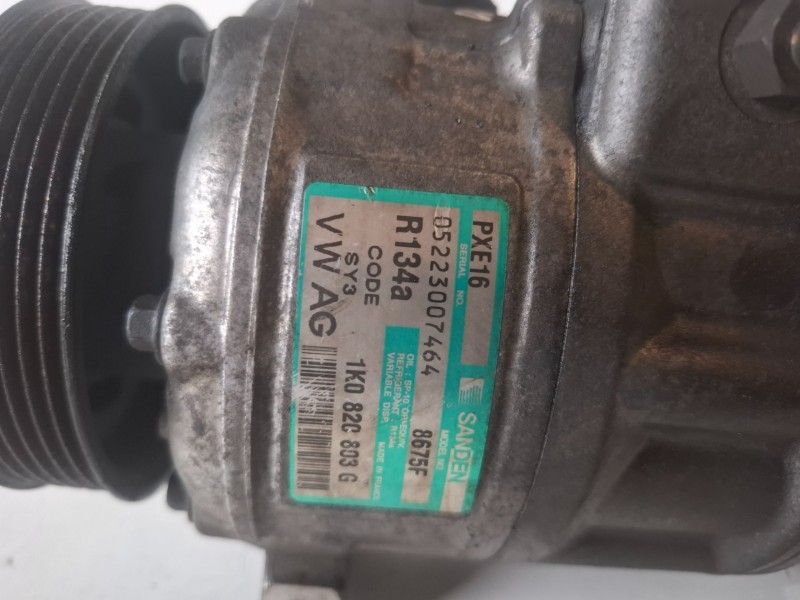 Recambio de compresor aire acondicionado para audi a3 (8p1) bkd referencia OEM IAM 1K0820803G  