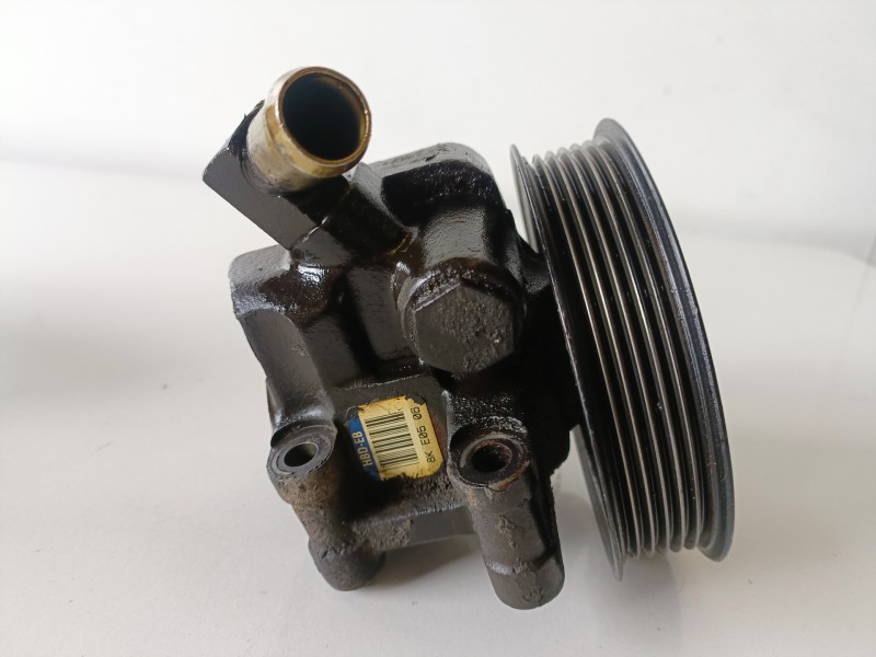 Recambio de bomba direccion para ford mondeo berlina (gd) rkf referencia OEM IAM 8KE0506  