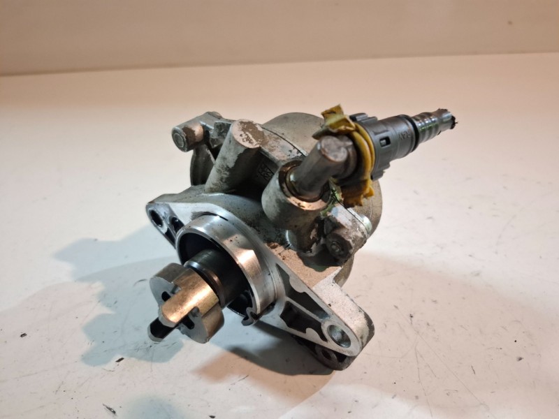Recambio de depresor freno / bomba vacio para opel corsa d z13dtj referencia OEM IAM   