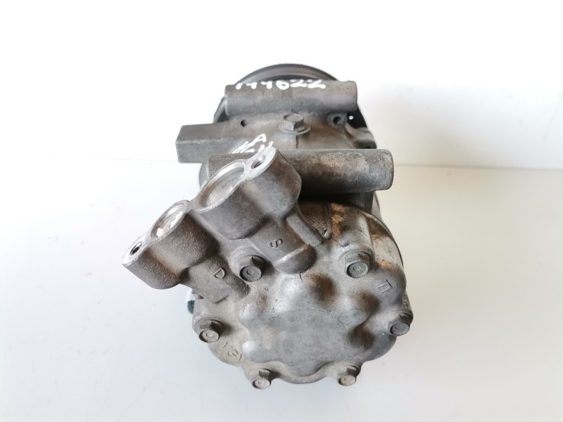 Recambio de compresor aire acondicionado para renault modus i k4j770 referencia OEM IAM 8200365787  