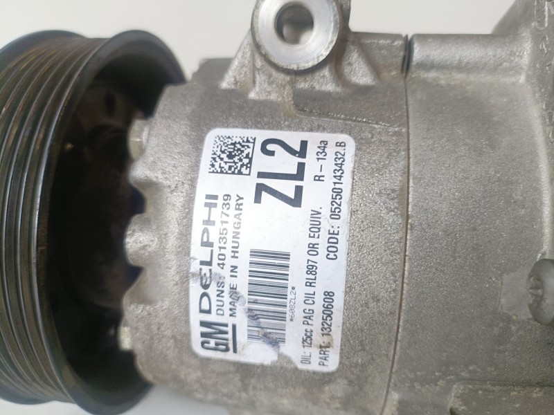 Recambio de compresor aire acondicionado para opel meriva b a14nel referencia OEM IAM 13250608  