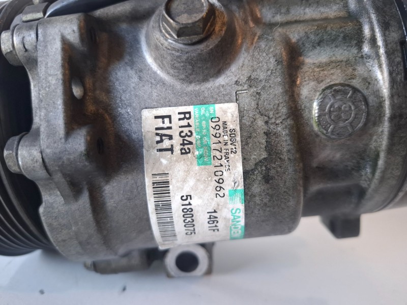Recambio de compresor aire acondicionado para fiat iii fiorino (225) 199a2000 referencia OEM IAM 51803075  