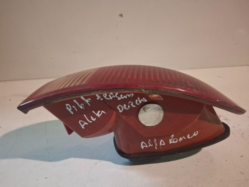 Recambio de piloto trasero derecho para alfa romeo 147 (190) ar37203 referencia OEM IAM   