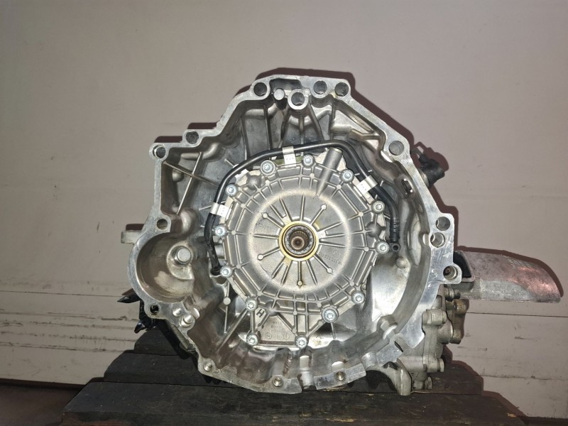 Recambio de caja cambios para audi a4 avant (8e) bdg referencia OEM IAM HEK  
