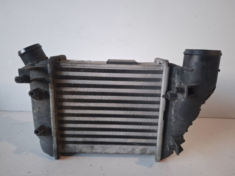 Recambio de intercooler para audi a4 avant (8e) bdg referencia OEM IAM   