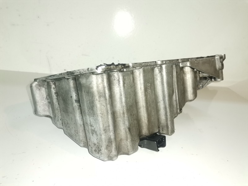 Recambio de carter para audi a4 avant (8e) bpw referencia OEM IAM 03G103603J  