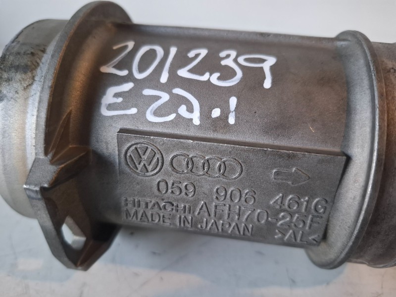 Recambio de caudalimetro para audi a4 avant (8e) bdg referencia OEM IAM 059906461G  