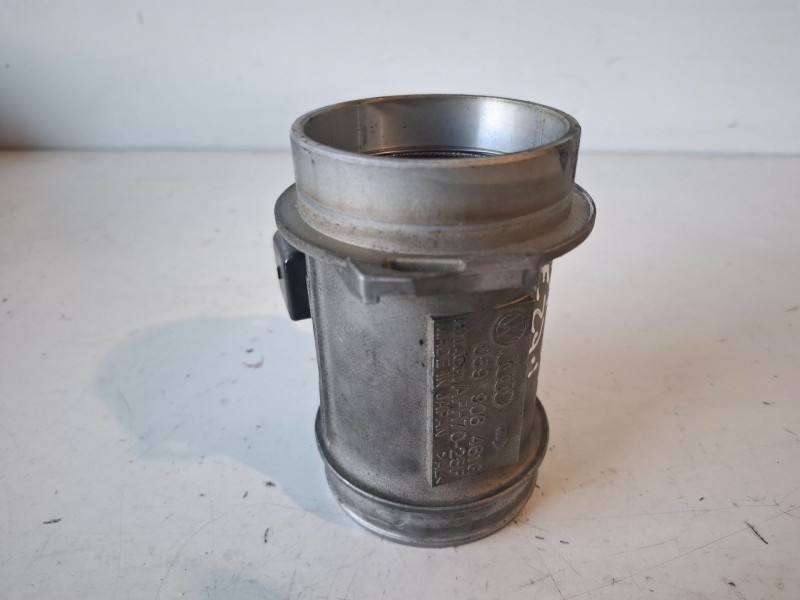 Recambio de caudalimetro para audi a4 avant (8e) bdg referencia OEM IAM 059906461G  