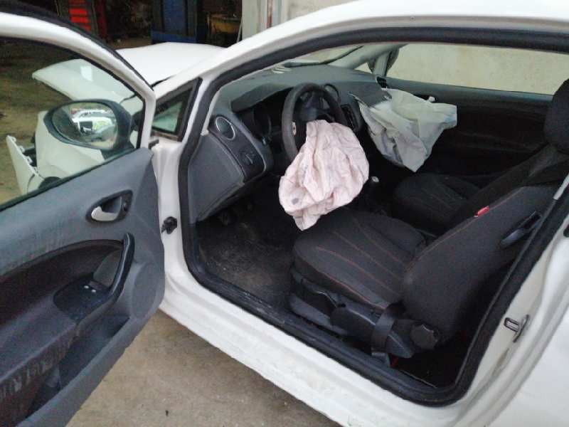seat ibiza berlina (6j5) del año 2010