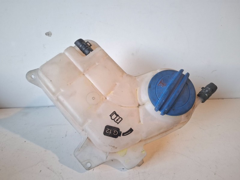 Recambio de deposito expansion para audi a4 avant (8e) bdg referencia OEM IAM 8E0121403C  