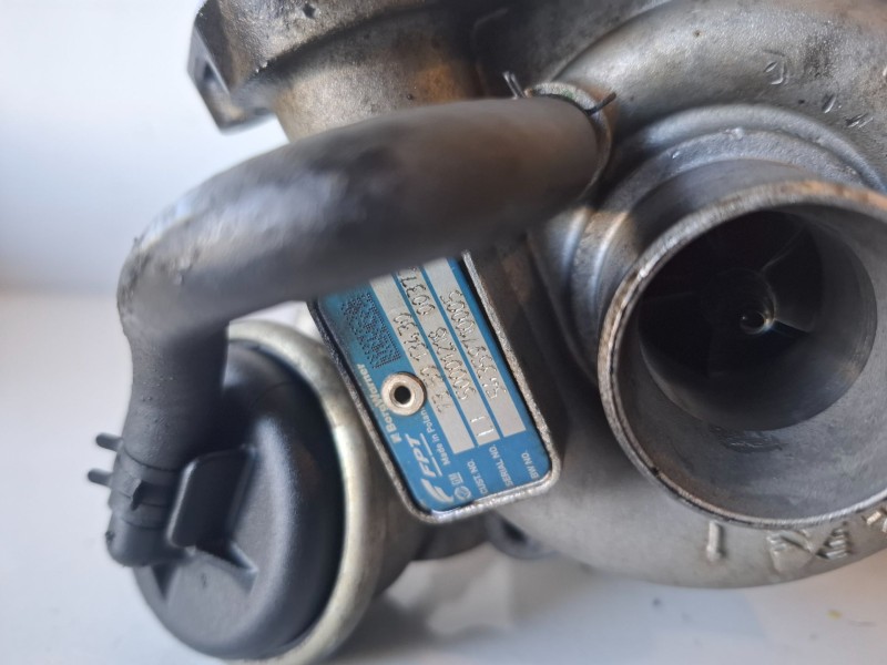 Recambio de turbocompresor para fiat iii fiorino (225) 199a2000 referencia OEM IAM 735013430  