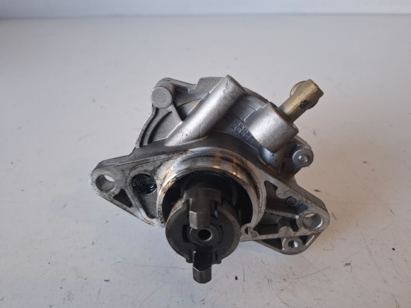 Recambio de depresor freno / bomba vacio para fiat iii fiorino (225) 199a2000 referencia OEM IAM 73501167  