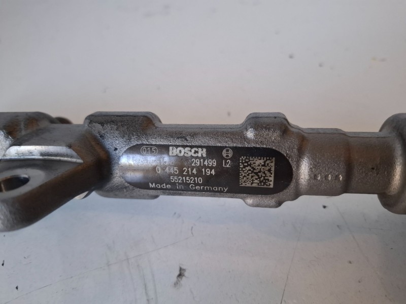 Recambio de rampa inyectora para fiat iii fiorino (225) 199a2000 referencia OEM IAM 0445214194  
