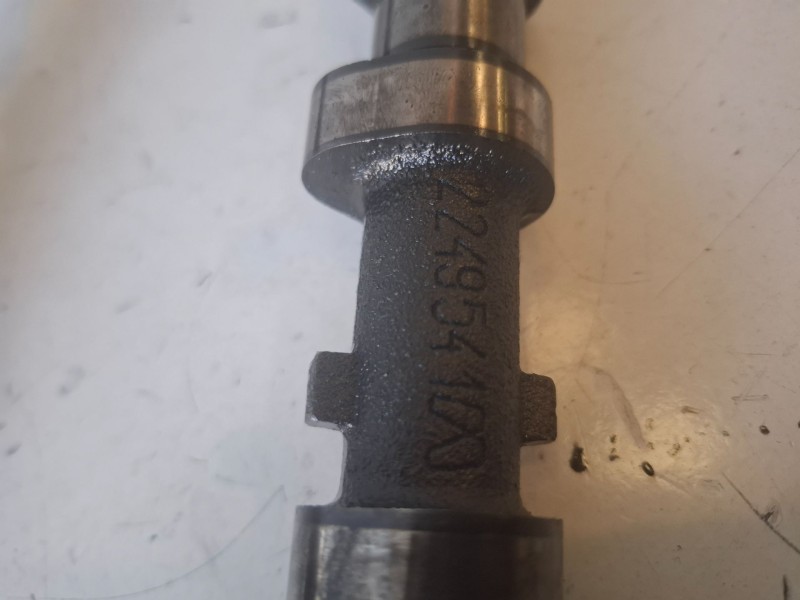 Recambio de arbol de levas para bmw serie 3 compacto (e46) 204d4 referencia OEM IAM   