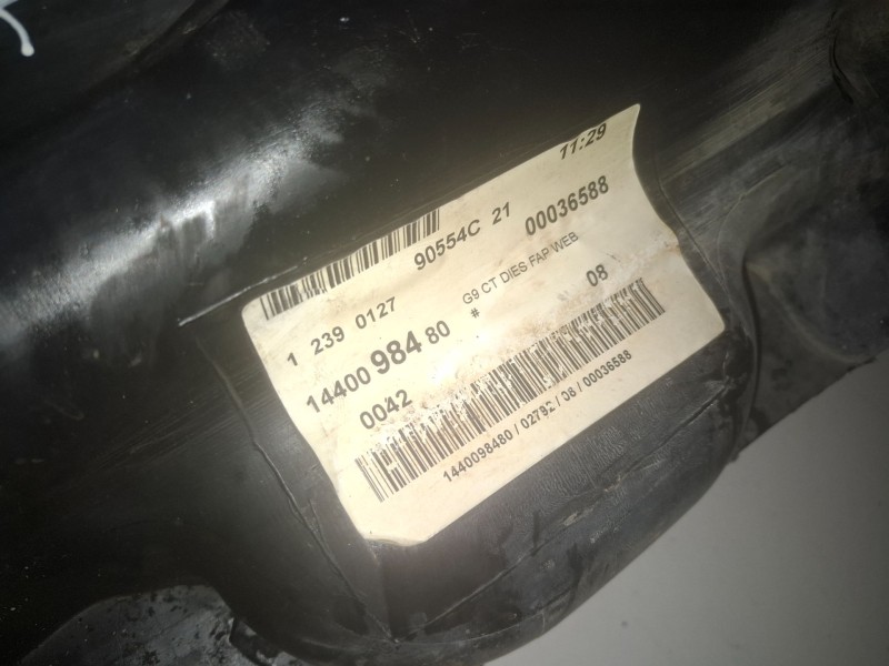 Recambio de deposito combustible para fiat scudo (272) furgón rh02 referencia OEM IAM 1440098480  