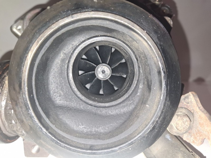 Recambio de turbocompresor para bmw serie 3 berlina (e90) 306d2 referencia OEM IAM 7796311H  
