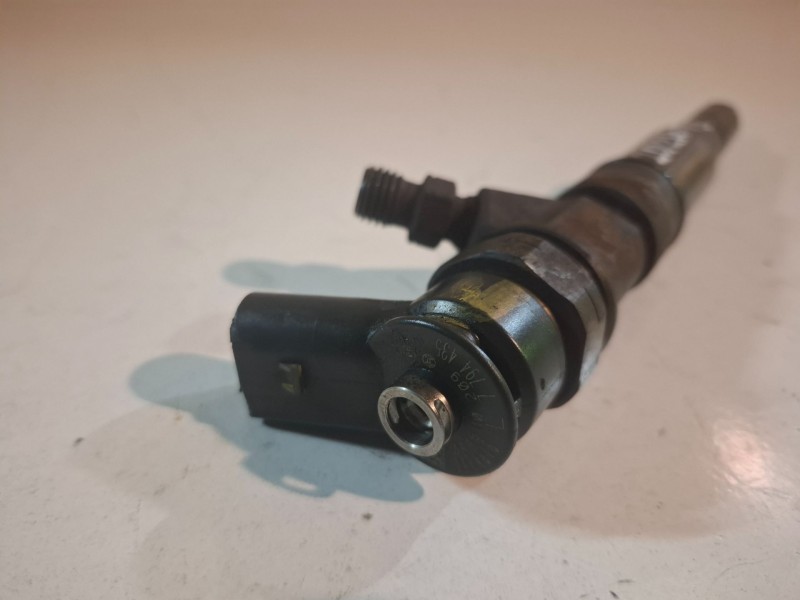 Recambio de inyector para bmw serie 3 berlina (e90) 306d2 referencia OEM IAM 0445110209  