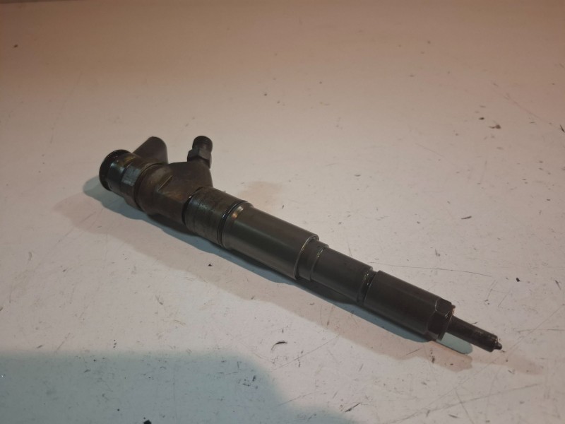 Recambio de inyector para bmw serie 3 berlina (e90) 306d2 referencia OEM IAM 0445110209  