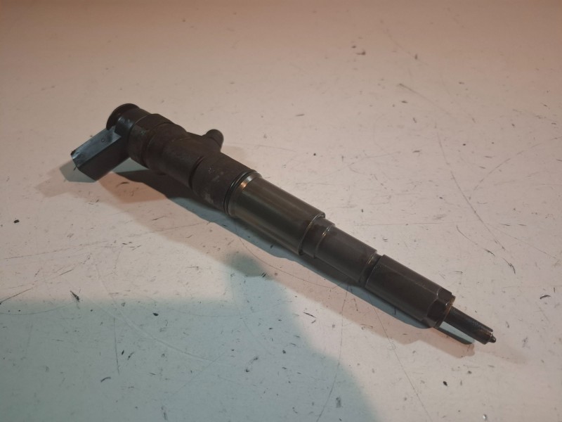 Recambio de inyector para bmw serie 3 berlina (e90) 306d2 referencia OEM IAM 0445110209  