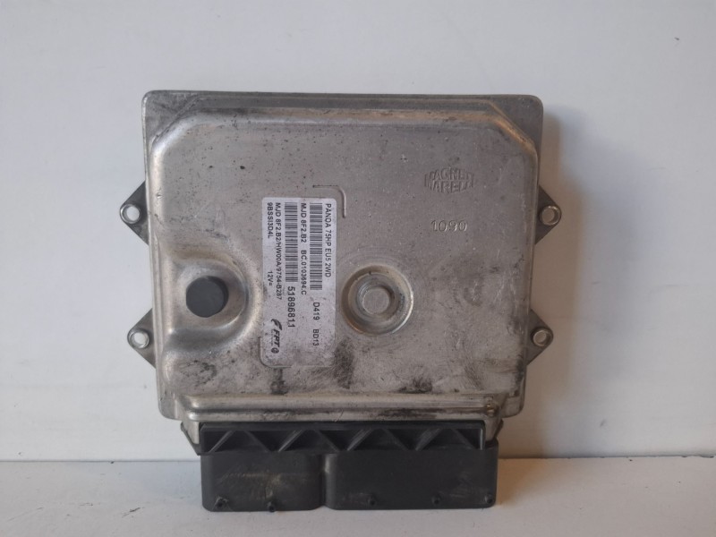 Recambio de centralita motor uce para fiat ii panda (271) van 169a5000 referencia OEM IAM 51896811  