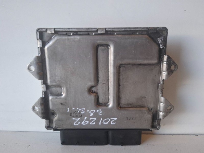 Recambio de centralita motor uce para fiat ii panda (271) van 169a5000 referencia OEM IAM 51896811  