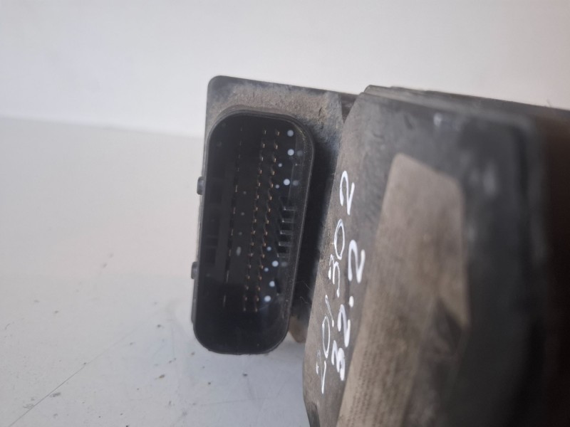 Recambio de abs para toyota avensis berlina (t25) 1azfse referencia OEM IAM 0265225228  