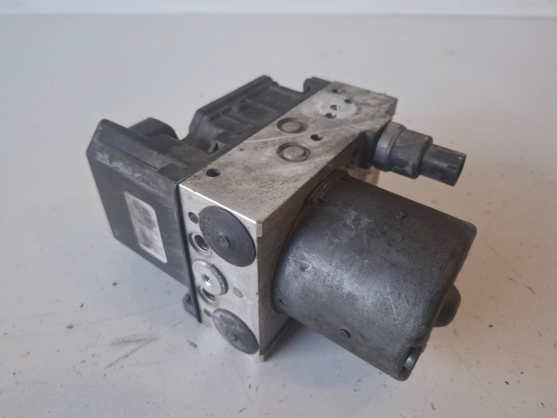 Recambio de abs para toyota avensis berlina (t25) 1azfse referencia OEM IAM 0265225228  