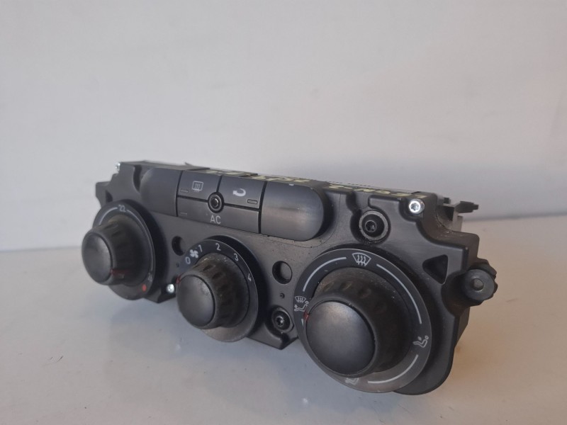 Recambio de mando climatizador para seat leon (1p1) bxe referencia OEM IAM   