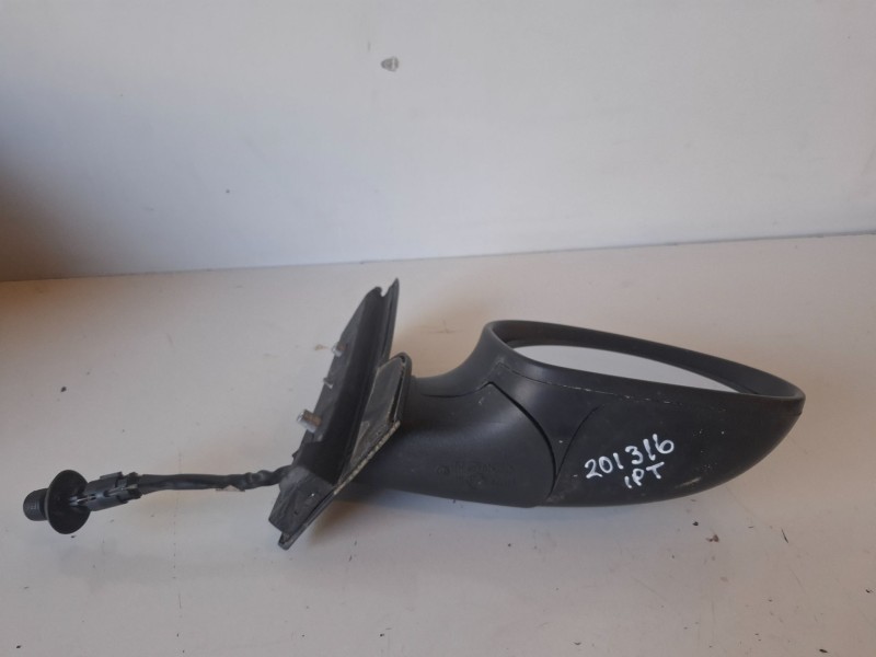 Recambio de retrovisor derecho para seat toledo (5p2) bkd referencia OEM IAM   