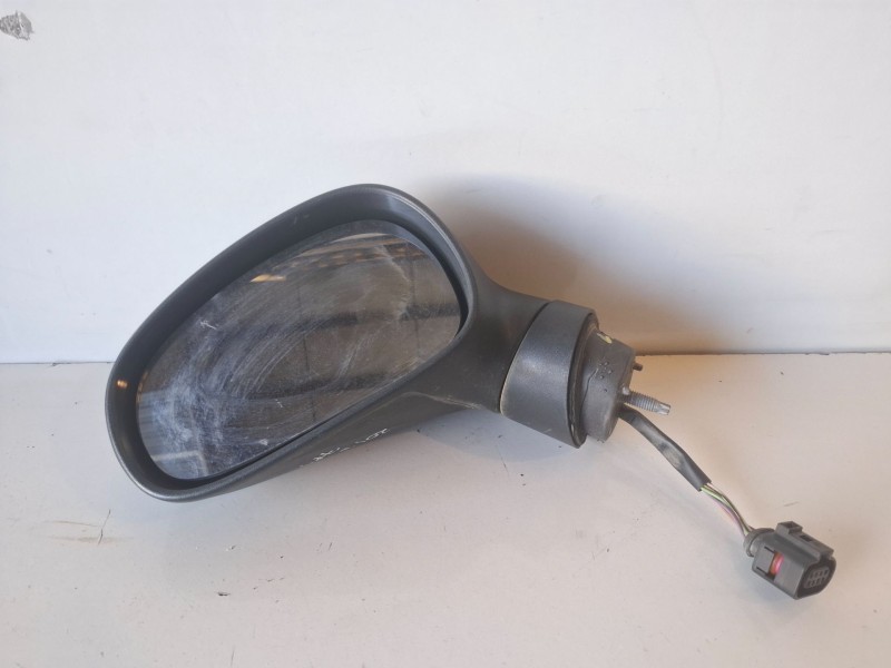 Recambio de retrovisor izquierdo para seat leon (1p1) bse referencia OEM IAM   