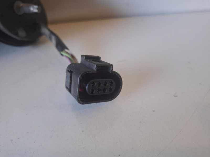 Recambio de retrovisor izquierdo para seat leon (1p1) bse referencia OEM IAM   