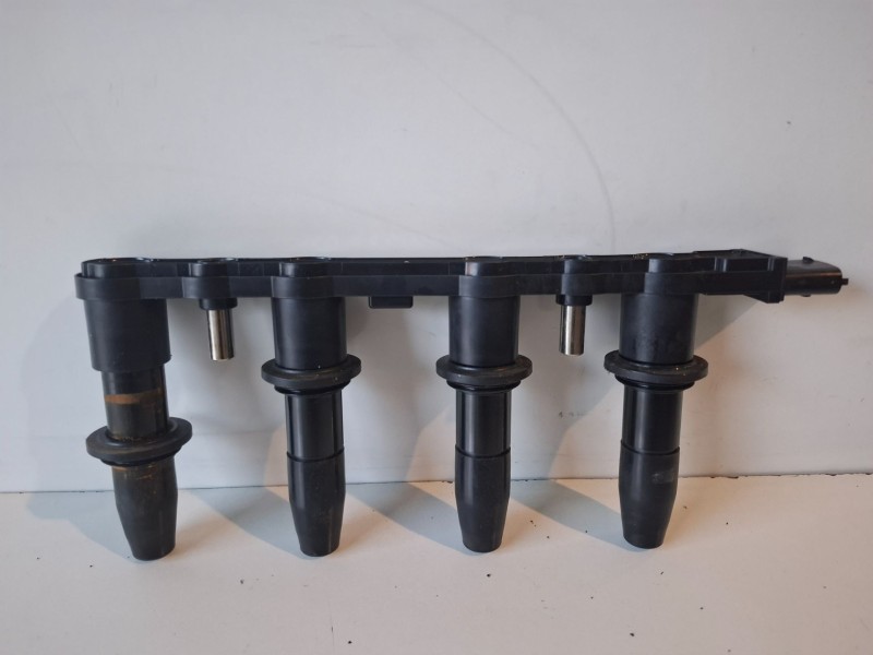 Recambio de bobina encendido para opel astra h berlina z16xe1 referencia OEM IAM   