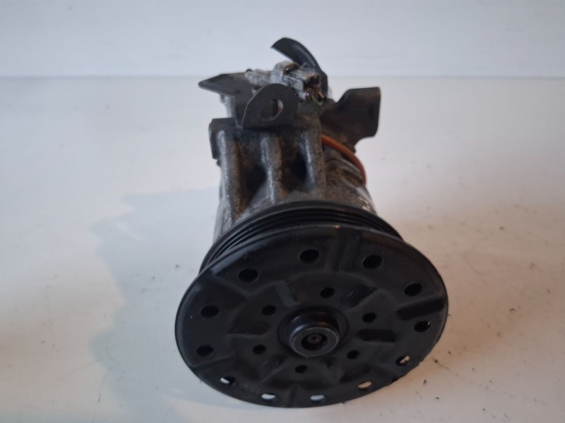 Recambio de compresor aire acondicionado para toyota auris (e15) 1ndtv referencia OEM IAM 4472602331  