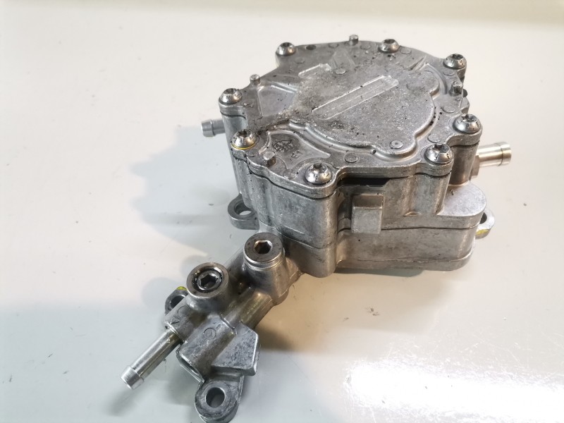 Recambio de depresor freno / bomba vacio para audi a4 avant (8e) bpw referencia OEM IAM   