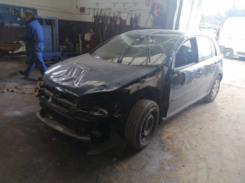 volkswagen golf v (1k1)(10.2003) del año 2005
