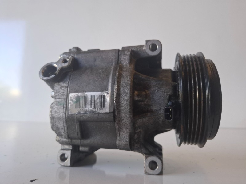 Recambio de compresor aire acondicionado para fiat ii panda (169) 188a4000 referencia OEM IAM 5A7875200  